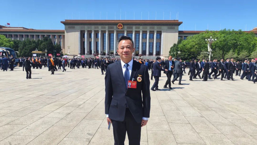 重磅！9428cn太阳集团古天乐再添一名全国劳动模范