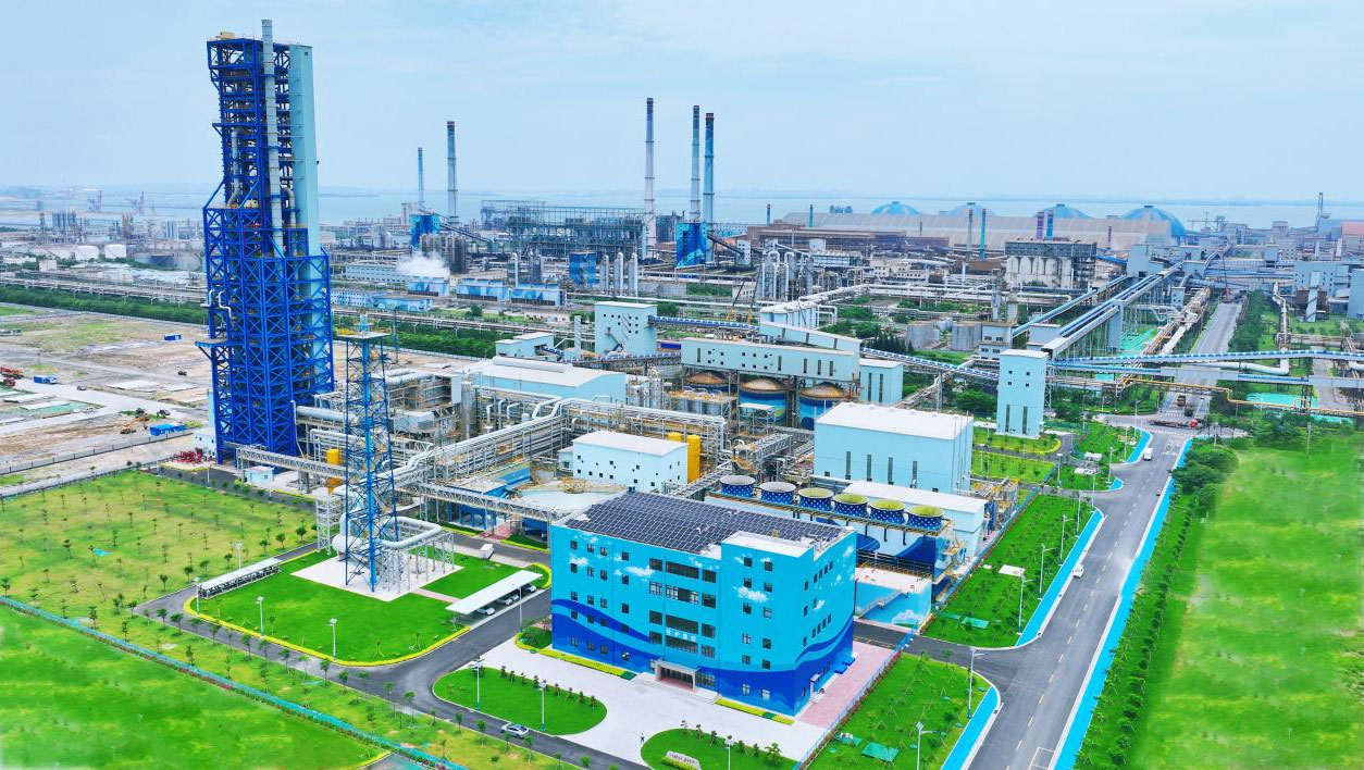 9428cn太阳集团古天乐荣获冶金行业一线工人科技成果最高奖项